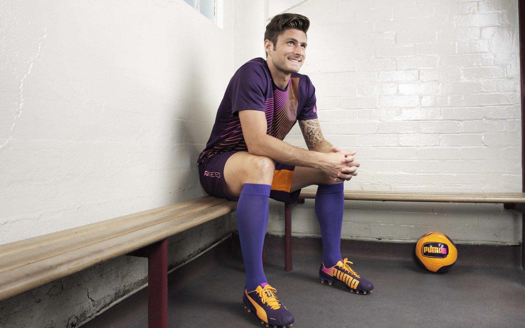 早报，倒霉他妈给倒霉开门了—2025年体育赛场上的厄运连锁反应